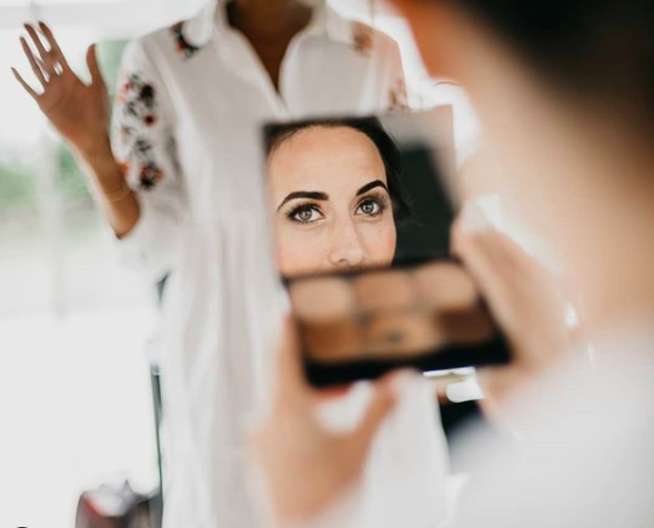 How To Become A Hair & Makeup Artist