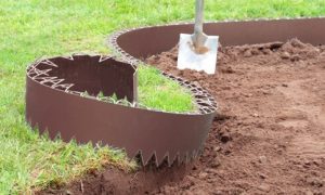 edging a garden bed