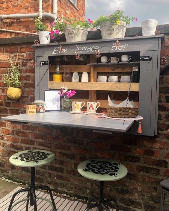 Great DIY Garden Bar Ideas | Friday-Ad Blog